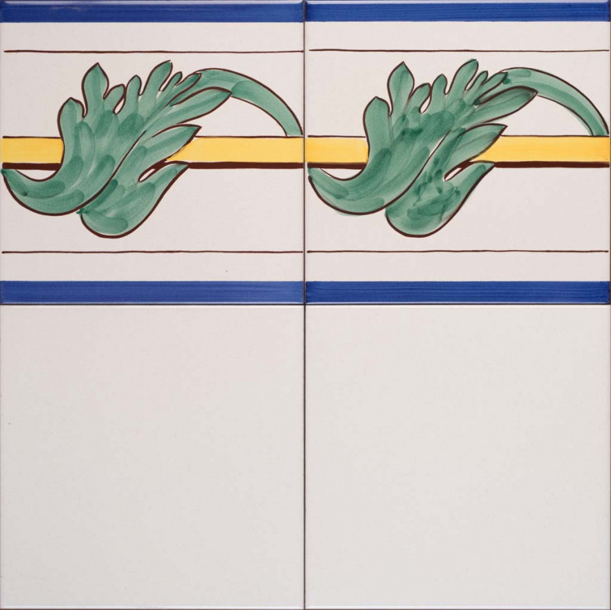 Bianco antico a bordura 700 verde