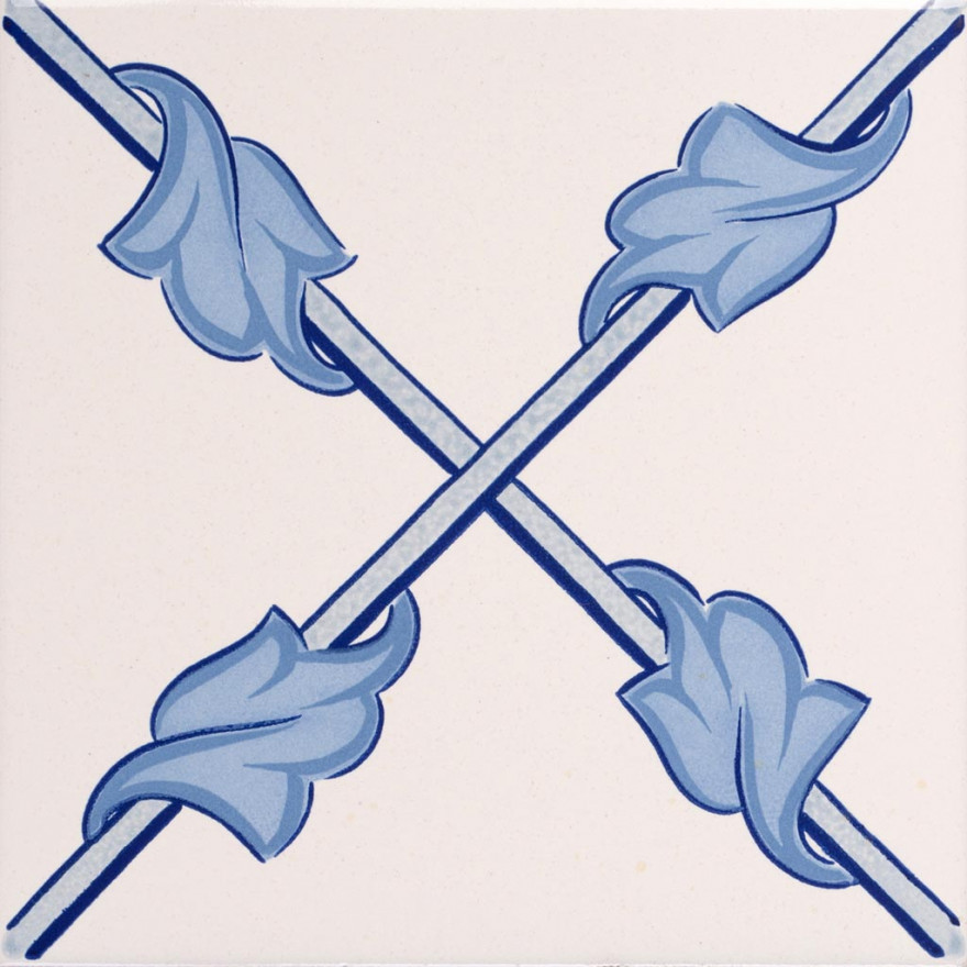 704 Blu III - 325 e 300